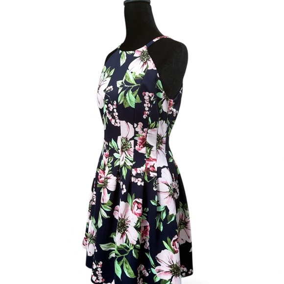Vince Camuto Floral Fit & Flare Dress Size 8 – Navy Pink Flower Print, A-Line, - Picture 5 of 9